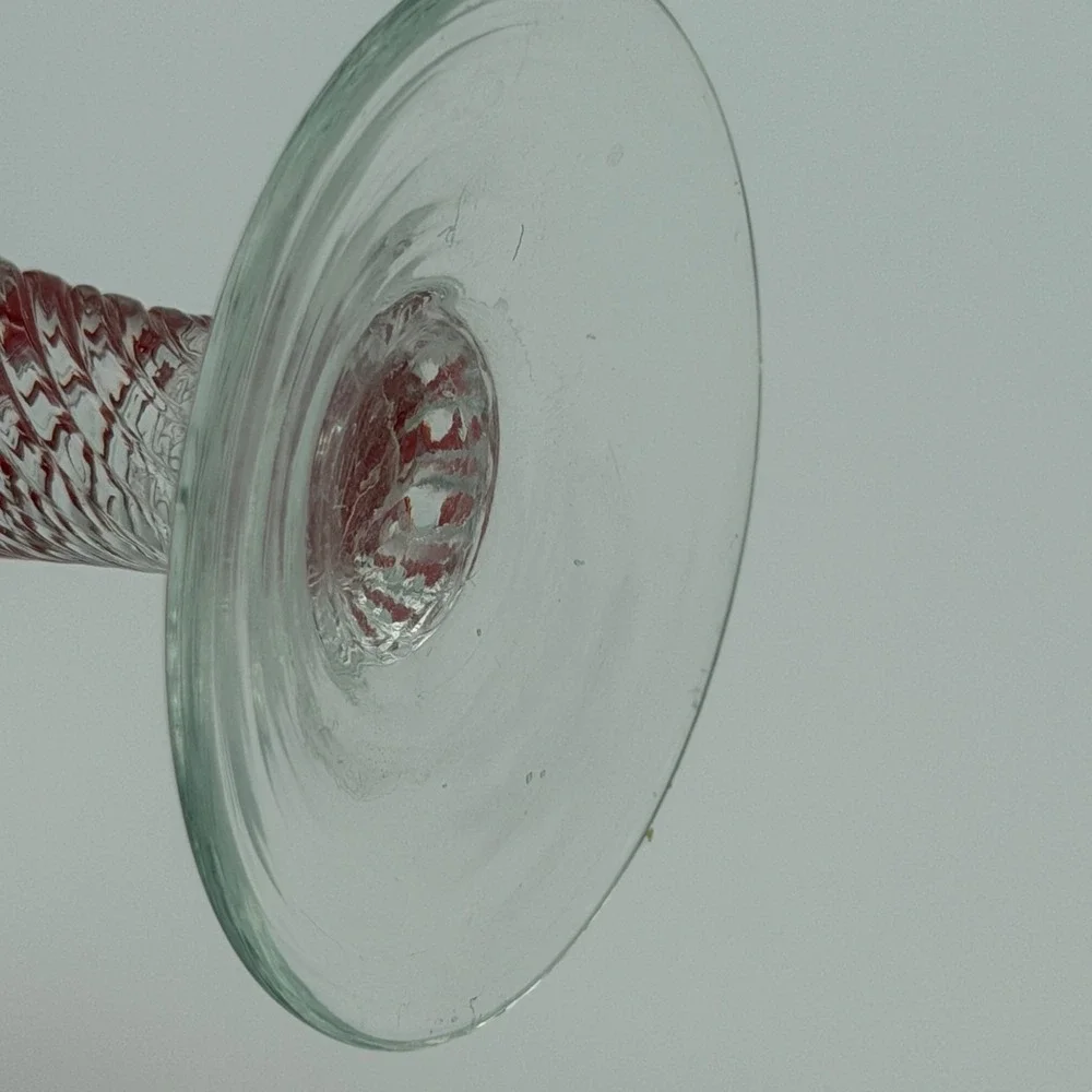 Murano Red Bullicante Diamond Point Glass Vase Ruffled Rim Twisted Stem Italy‎